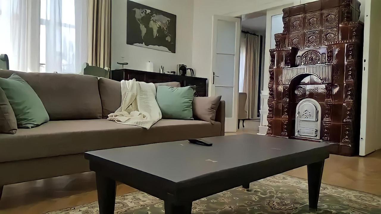 טימישוארה Belle Vue Ultracentral Apartments מראה חיצוני תמונה